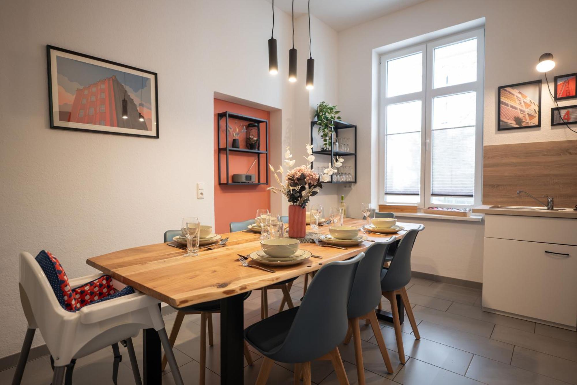T21 - Apartment Direkt Im Zentrum Mit Parkplatz Chemnitz Esterno foto