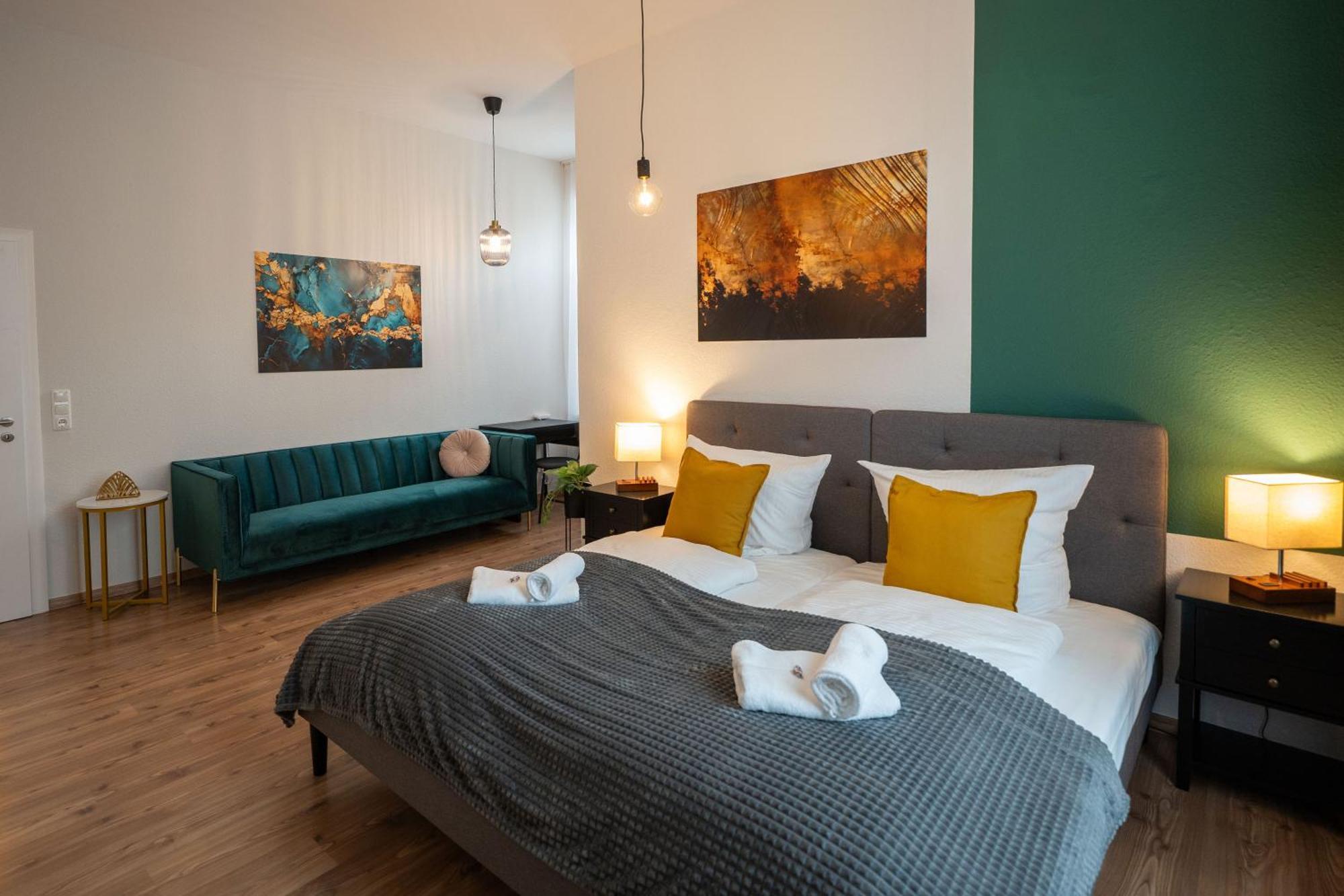 T21 - Apartment Direkt Im Zentrum Mit Parkplatz Chemnitz Esterno foto