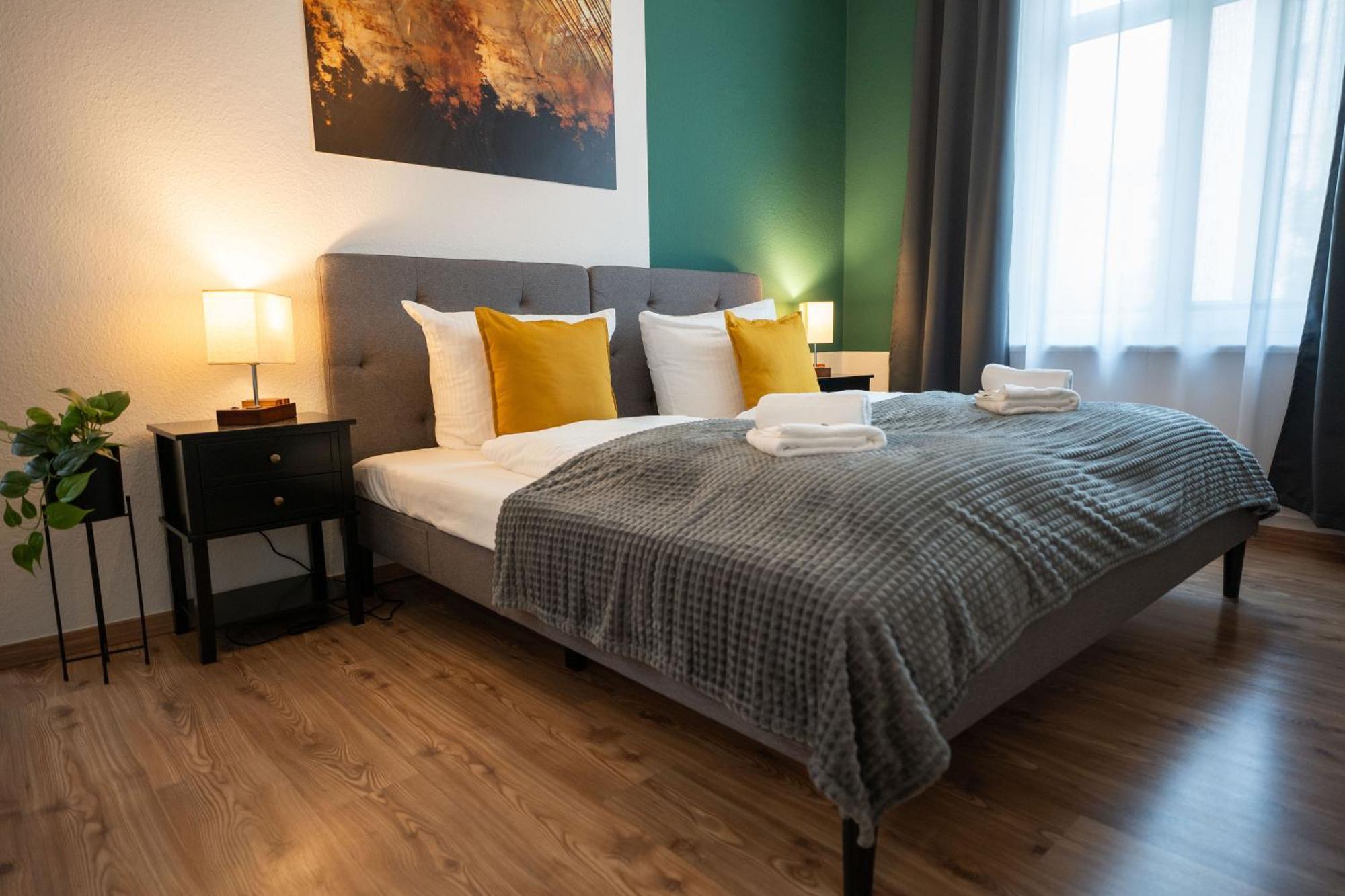T21 - Apartment Direkt Im Zentrum Mit Parkplatz Chemnitz Esterno foto